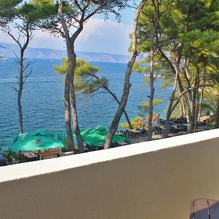 Covahouse Apartment Jelsa  Exterior photo