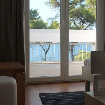 Covahouse Apartment Jelsa  Exterior photo