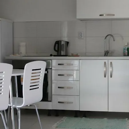 Covahouse Apartment Jelsa  Exterior photo