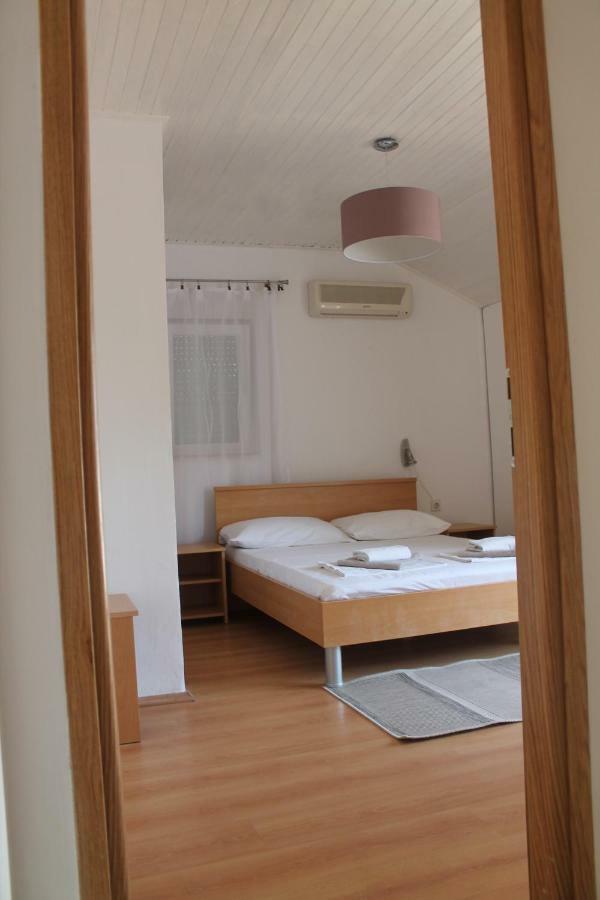 Apartment Covahouse Jelsa (Hvar)