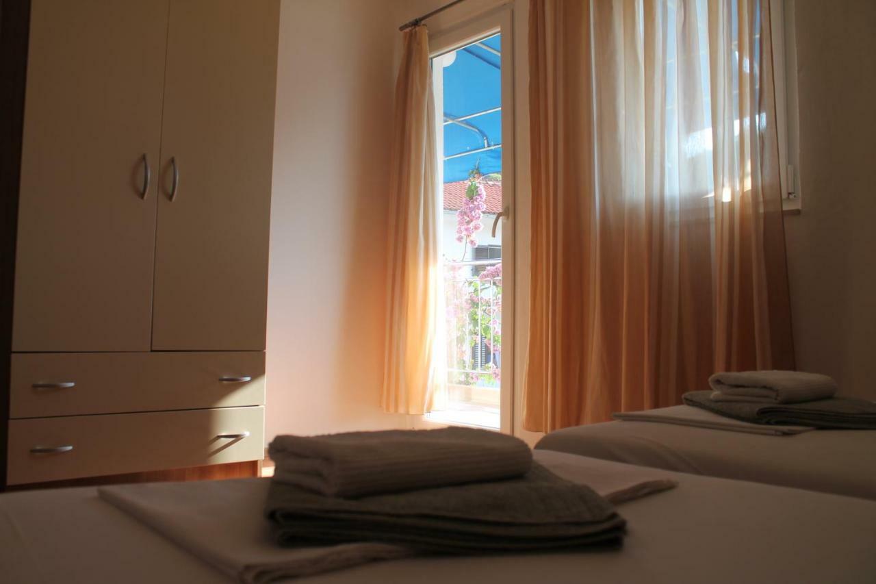 Covahouse Jelsa (Hvar)