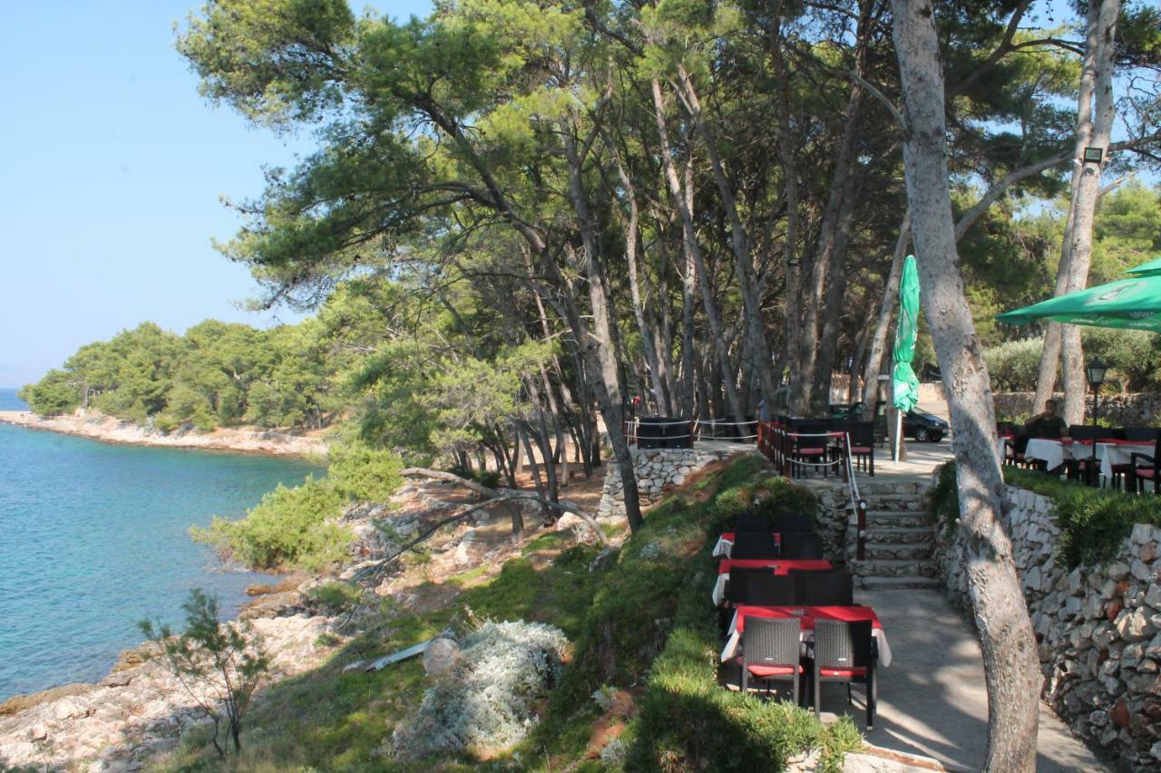 Covahouse * Jelsa (Hvar)